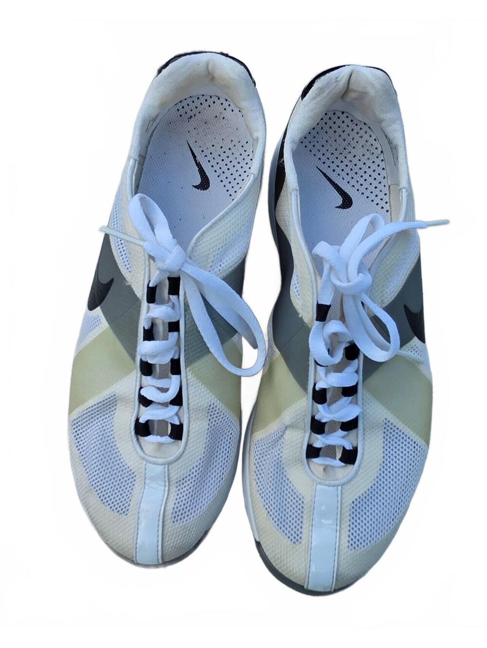 Nike Lightweight Mesh Athletic Shoes Size 7 US - Picture 1 of 6